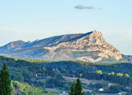 La montagne Sainte-Victoire