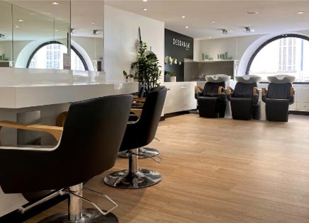 Salon de coiffure Dessange