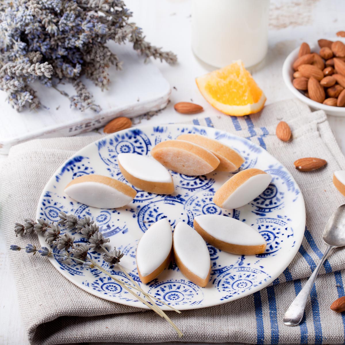 Spécialité culinaire d'Aix-en-Provence, le calisson